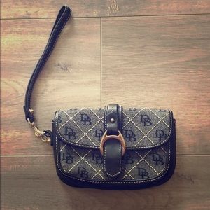 Dooney & Bourke Wristlet